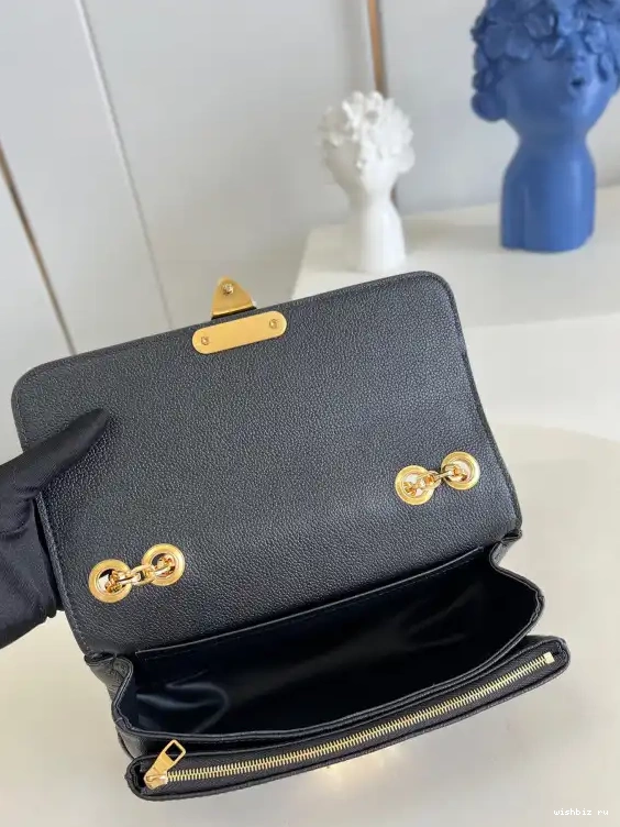 WIS LOUIS VUITTON MARCEAU 0511